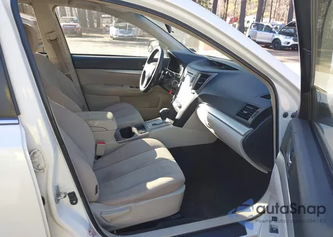 2014 Subaru Outback 2.5I Premium from USA, damaged, VIN 4S4BRBCC9E3201512